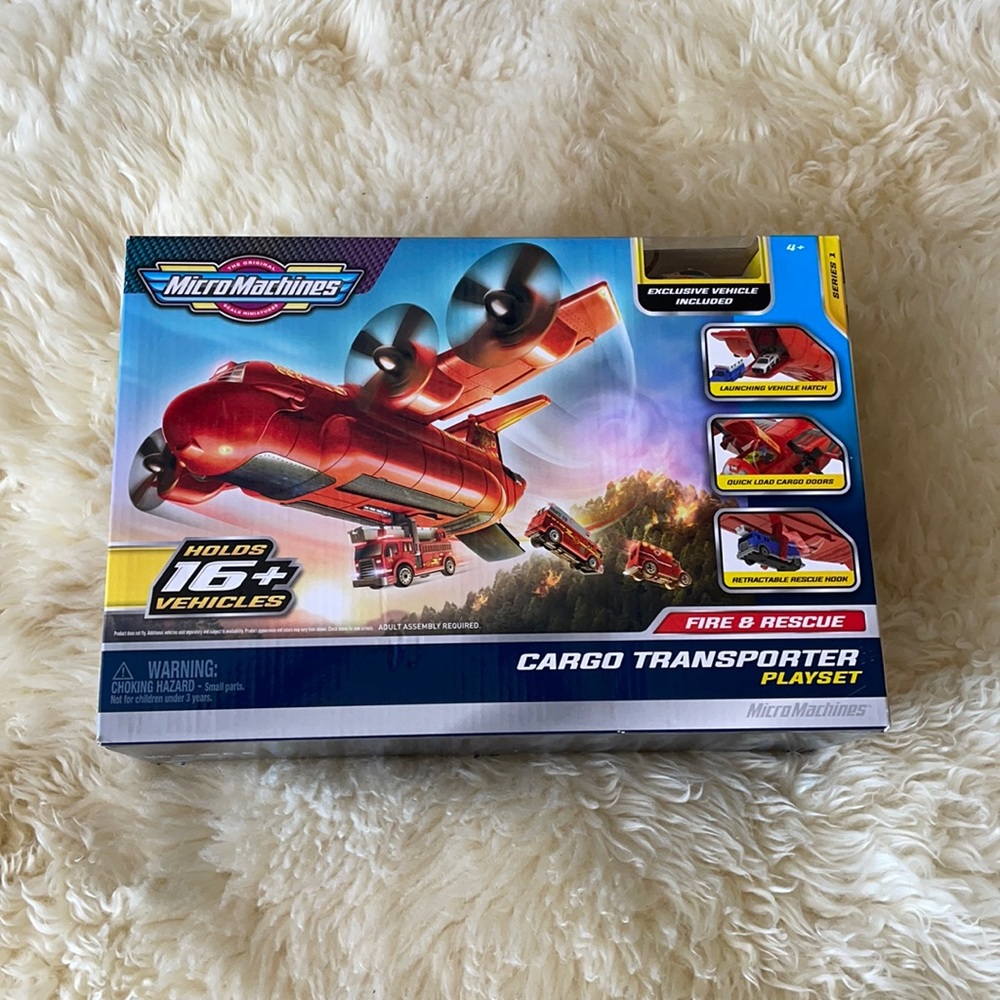 MicroMachines Cargo Transporter Playset